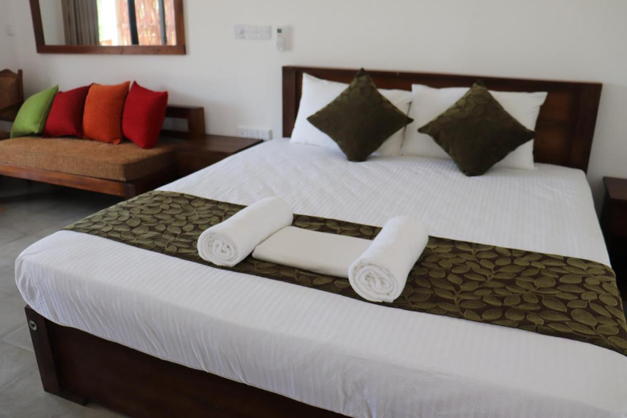 Kayjay Wild Wilpattu Hotel Exterior foto